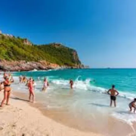 Very Close To Cleopatra Beach. * Αλάνια