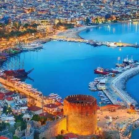 Διαμέρισμα Very Close To Cleopatra Beach. *