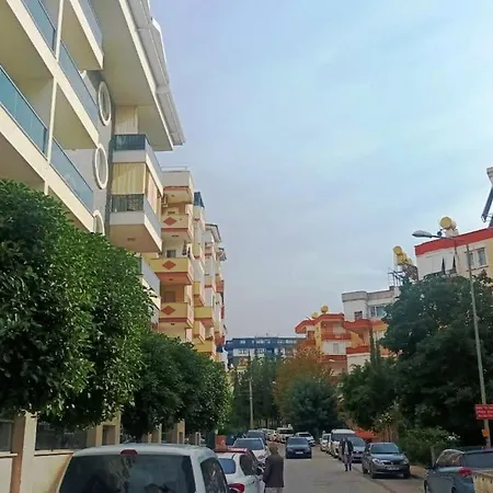 Very Close To Cleopatra Beach. Apartment